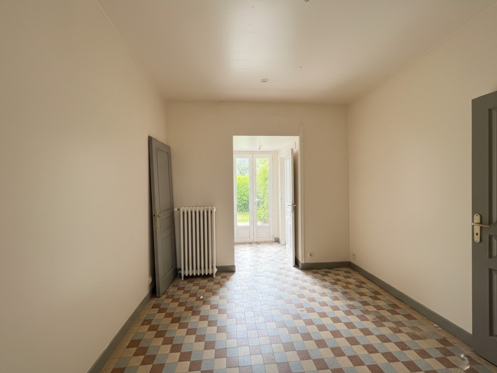 Achat immobilier Immeuble 13 pièces  236m2 à Bourg-Saint-Andéol (07700) - Photo n°19