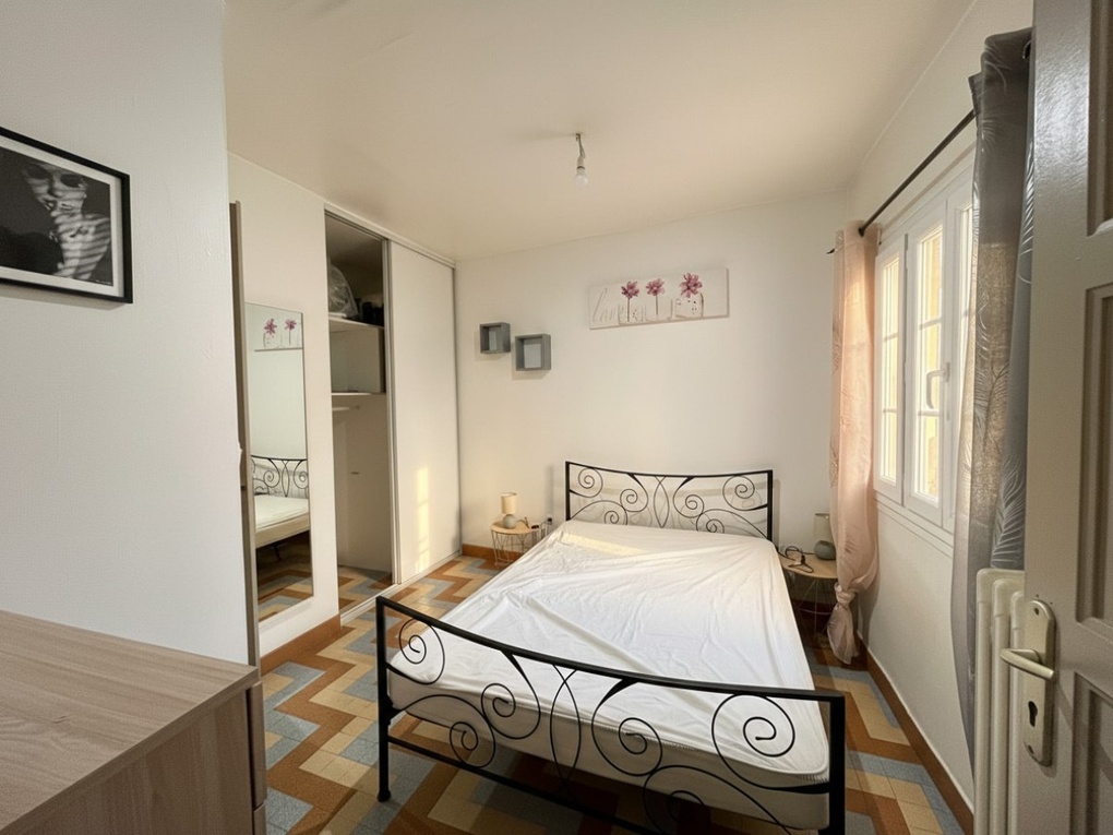 Achat immobilier Immeuble 13 pièces  236m2 à Bourg-Saint-Andéol (07700) - Photo n°12
