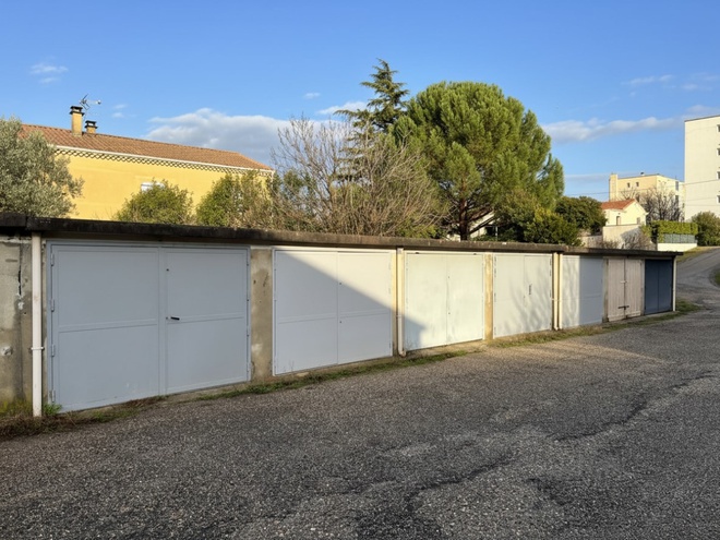 parking  - 16m2 à Montélimar (26200)