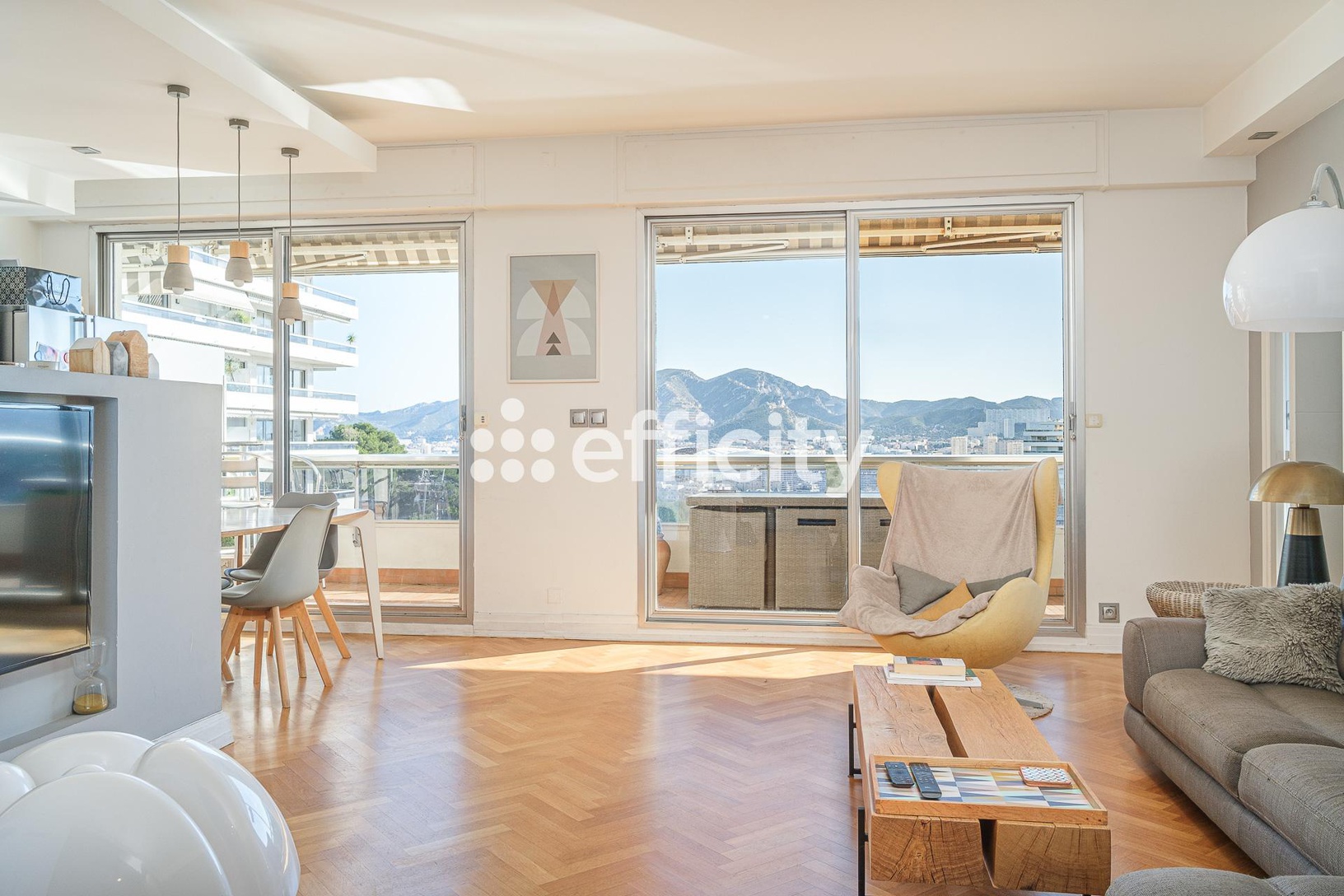 Achat immobilier Appartement 4 pièces  91m2 à Marseille (13008) - Photo n°4