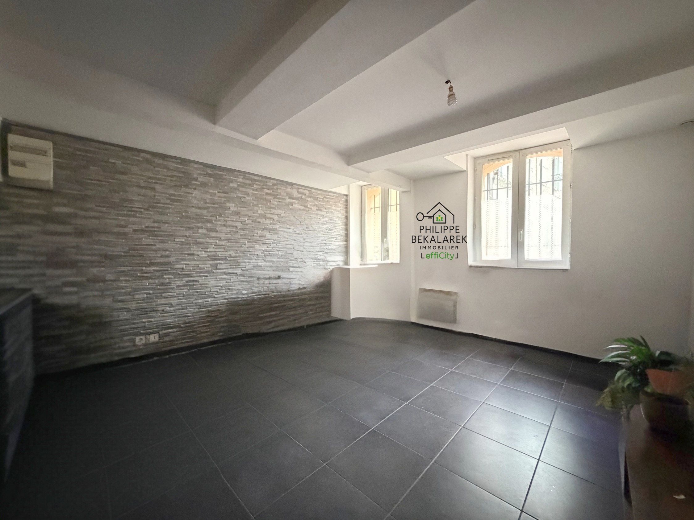 appartement 2 pièces - 49m2 à Manosque (04100)