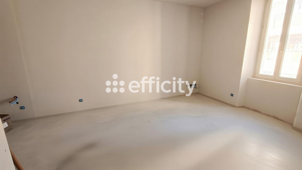 Achat immobilier Immeuble 7 pièces  160m2 à Aubagne (13400) - Photo n°4