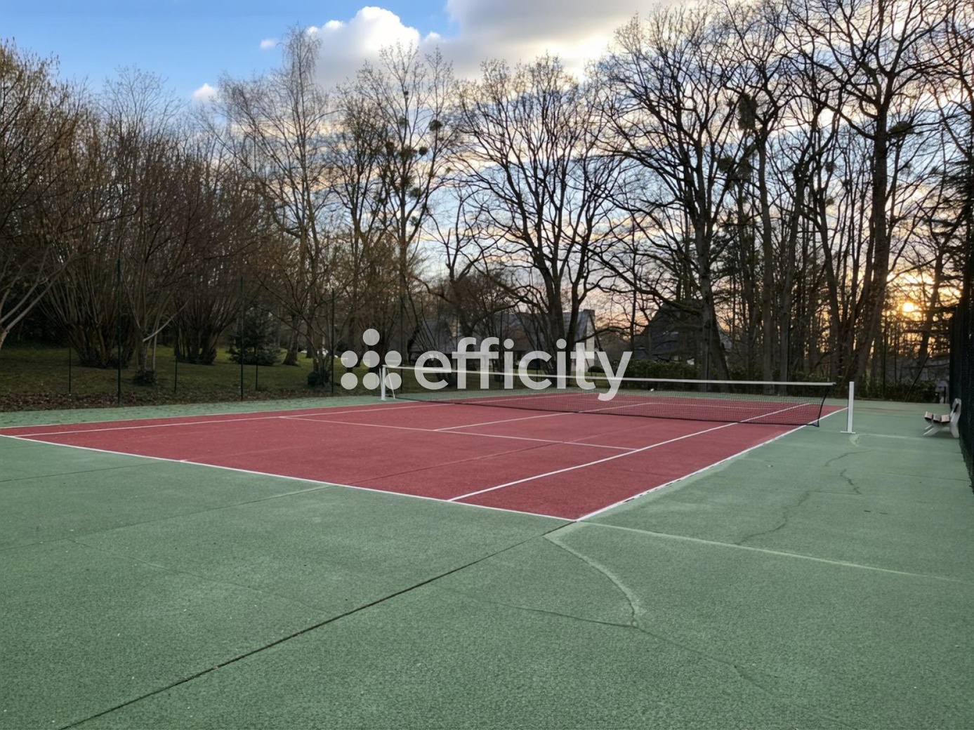 Achat immobilier Appartement 2 pièces  51m2 à Tourgéville (14800) - Photo n°11