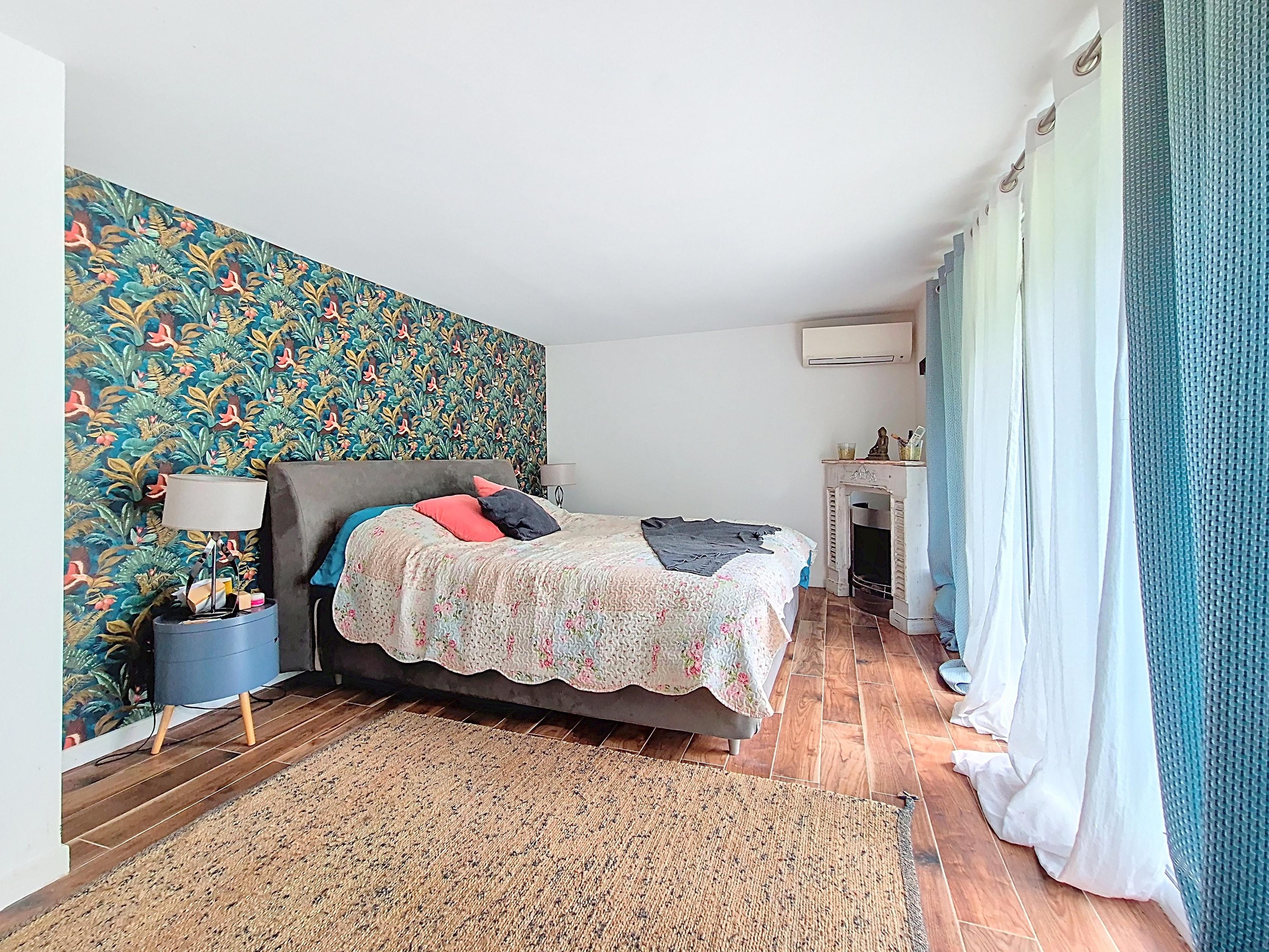 Achat immobilier Maison 7 pièces  189m2 à Tourrettes-sur-Loup (06140) - Photo n°5