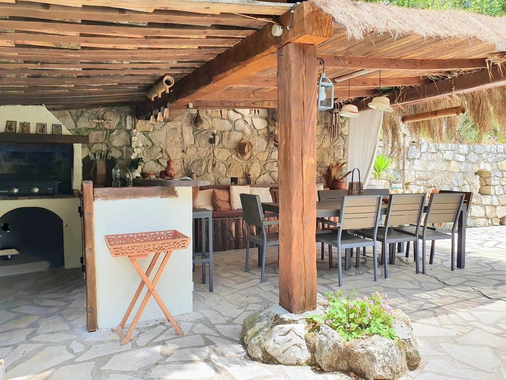 Achat immobilier Maison 7 pièces  189m2 à Tourrettes-sur-Loup (06140) - Photo n°12