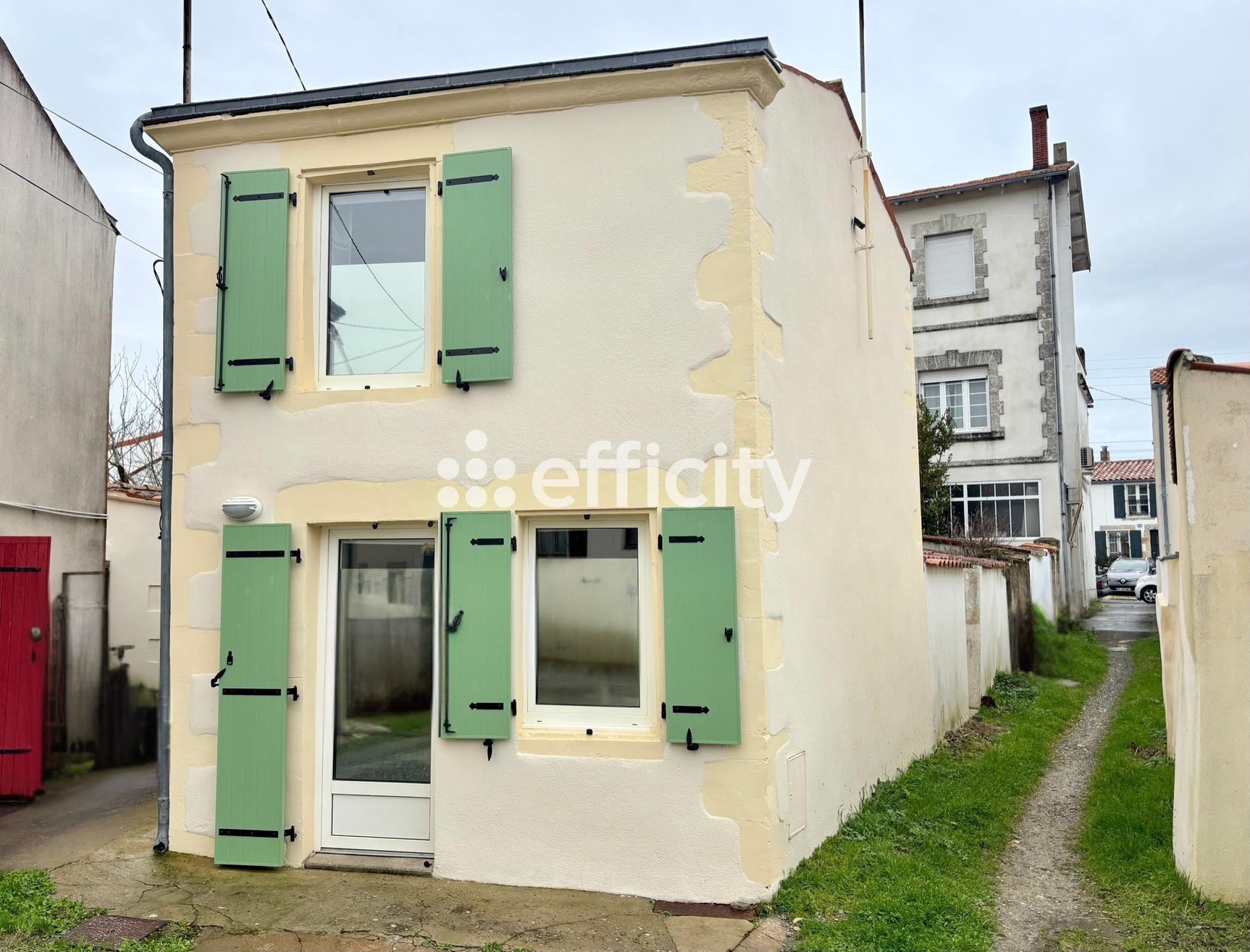 Achat immobilier Maison 2 pièces  32m2 à La Rochelle (17000) - Photo n°1