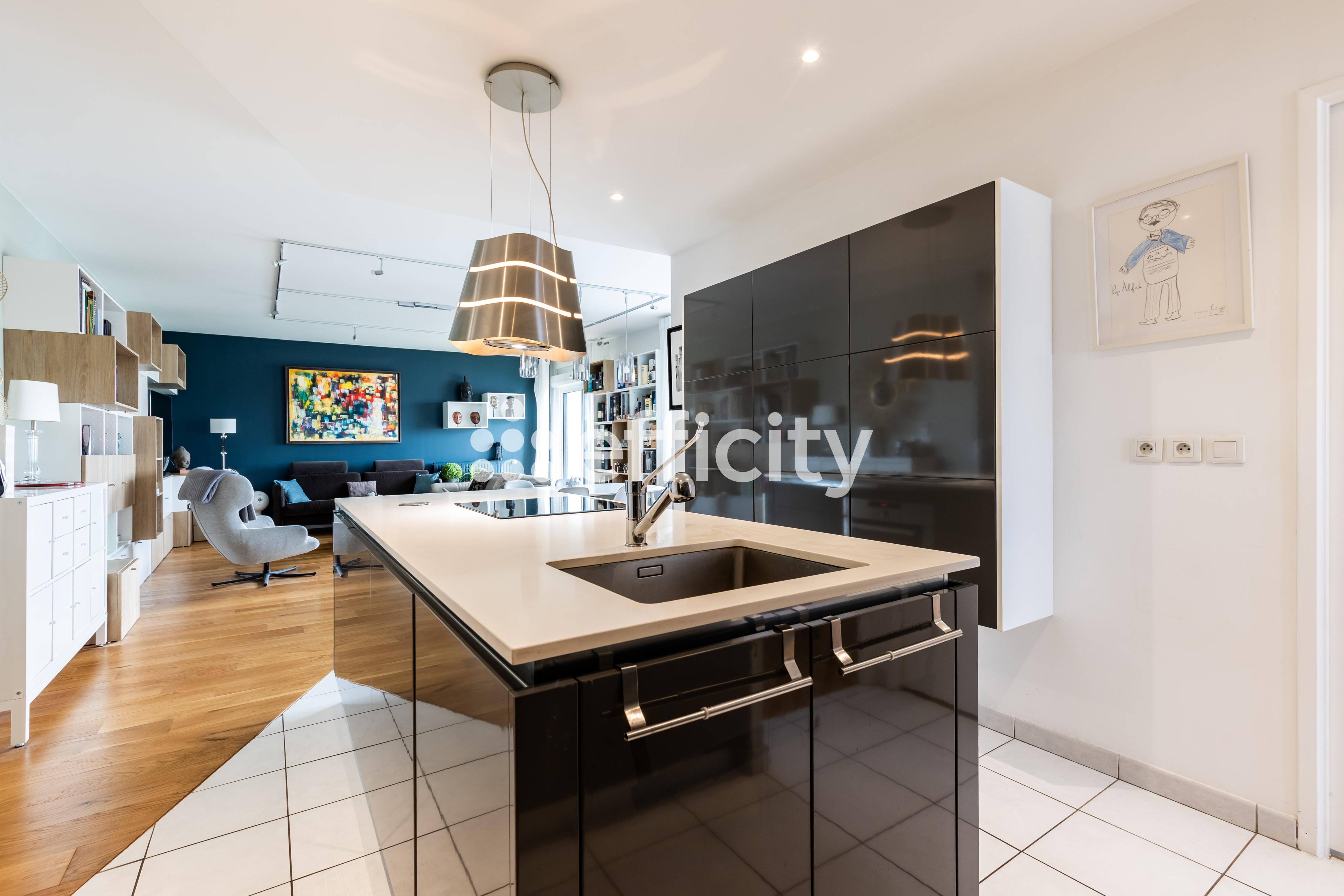Achat immobilier Appartement 5 pièces  125m2 à Bordeaux (33000) - Photo n°8