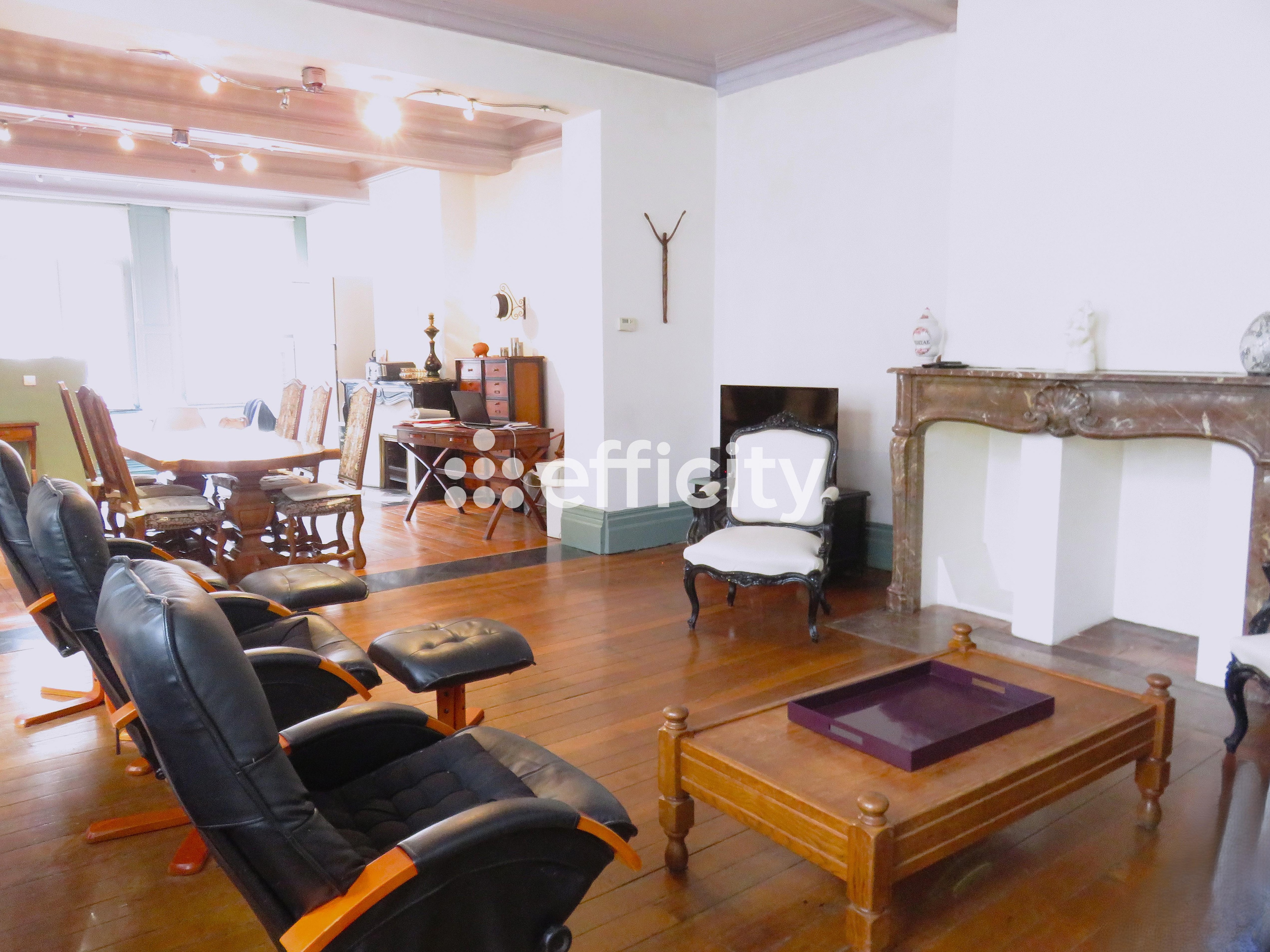 Achat immobilier Appartement 5 pièces  154m2 à Valenciennes (59300) - Photo n°1
