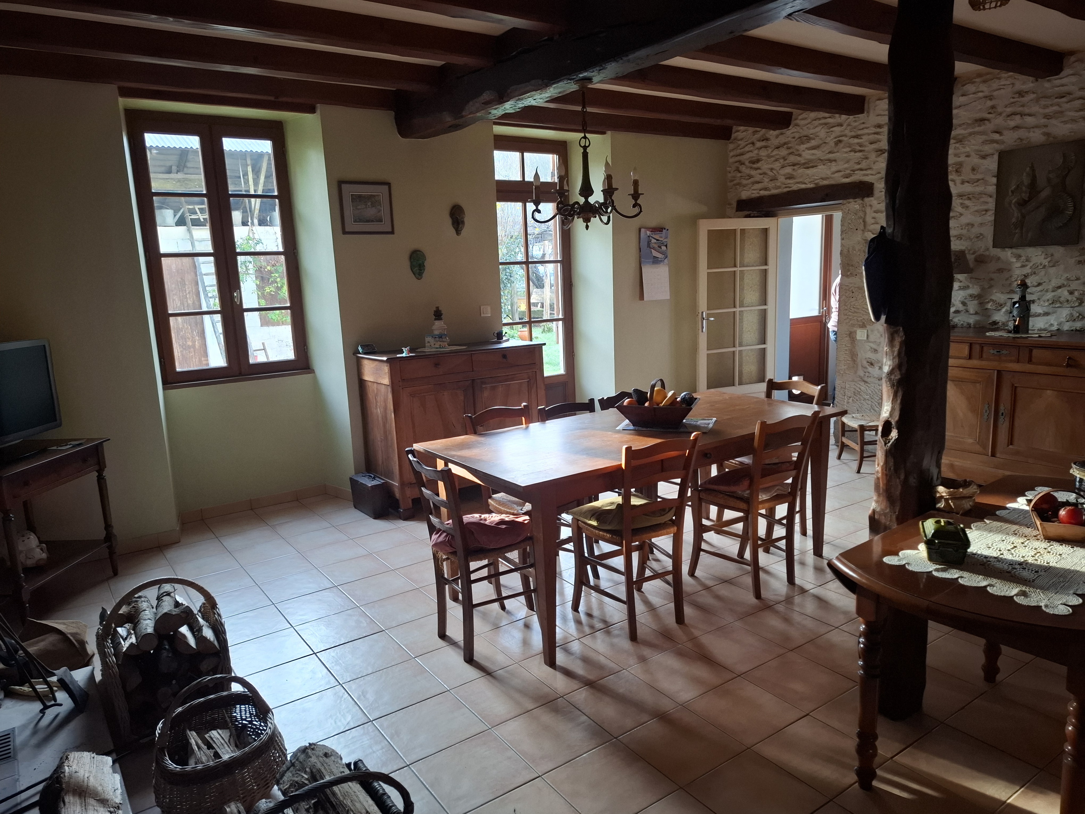 Achat immobilier Maison 4 pièces  140m2 à Chaniers (17610) - Photo n°4