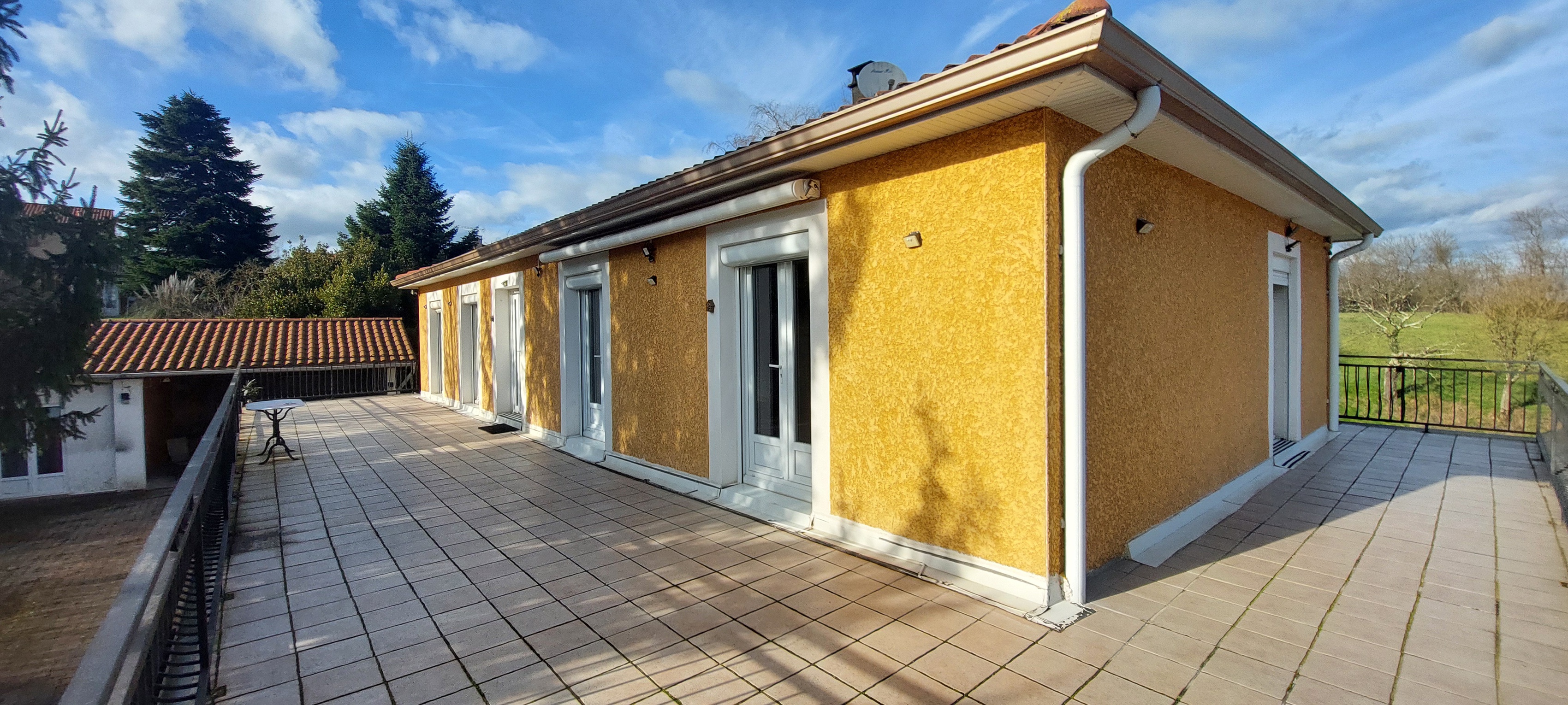 Achat immobilier Maison 7 pièces  195m2 à Jardin (38200) - Photo n°4