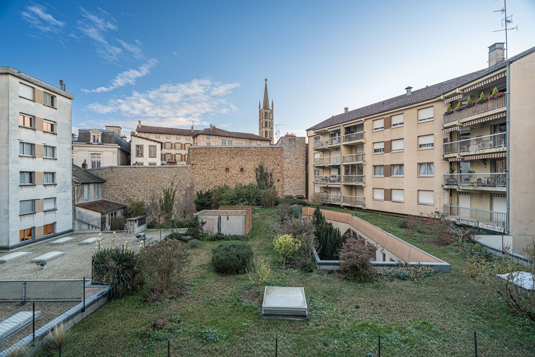 appartement 6 pièces - 144m2 à LIMOGES (87000)