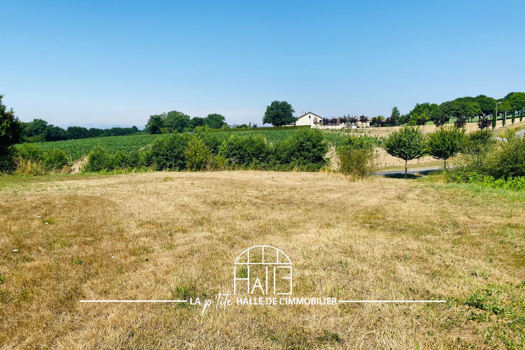 terrain  - 1000m2 à NANTIAT (87140)