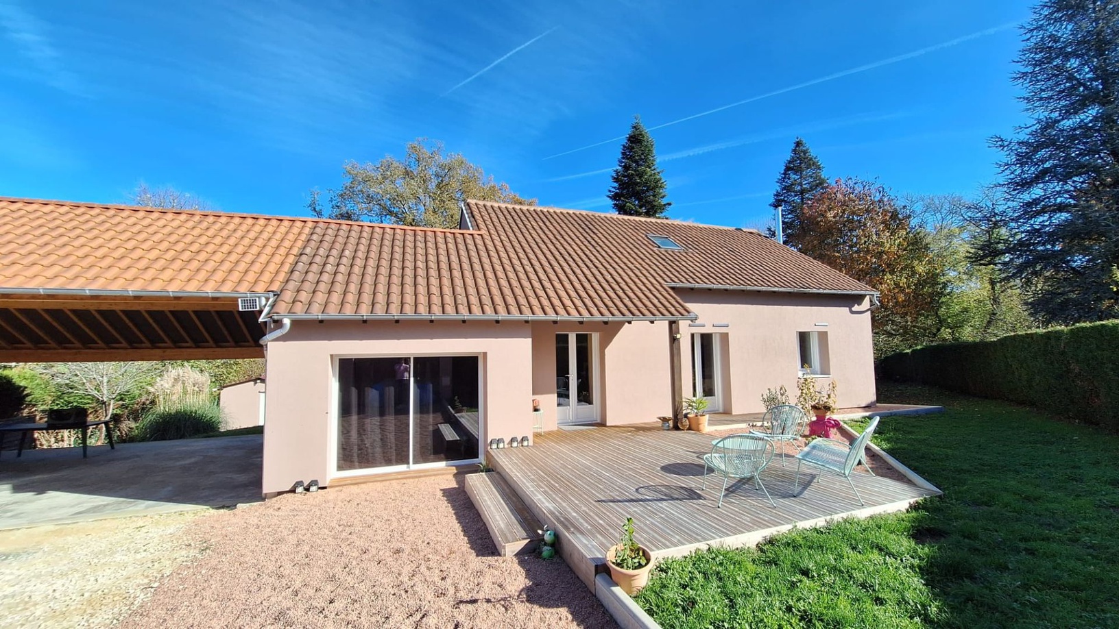 Achat immobilier Maison 6 pièces  135m2 à BUSSEROLLES (24360) - Photo n°1