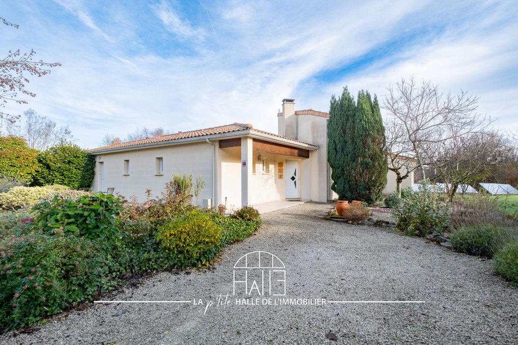 maison 13 pièces - 250m2 à MONTEMBOEUF (16310)