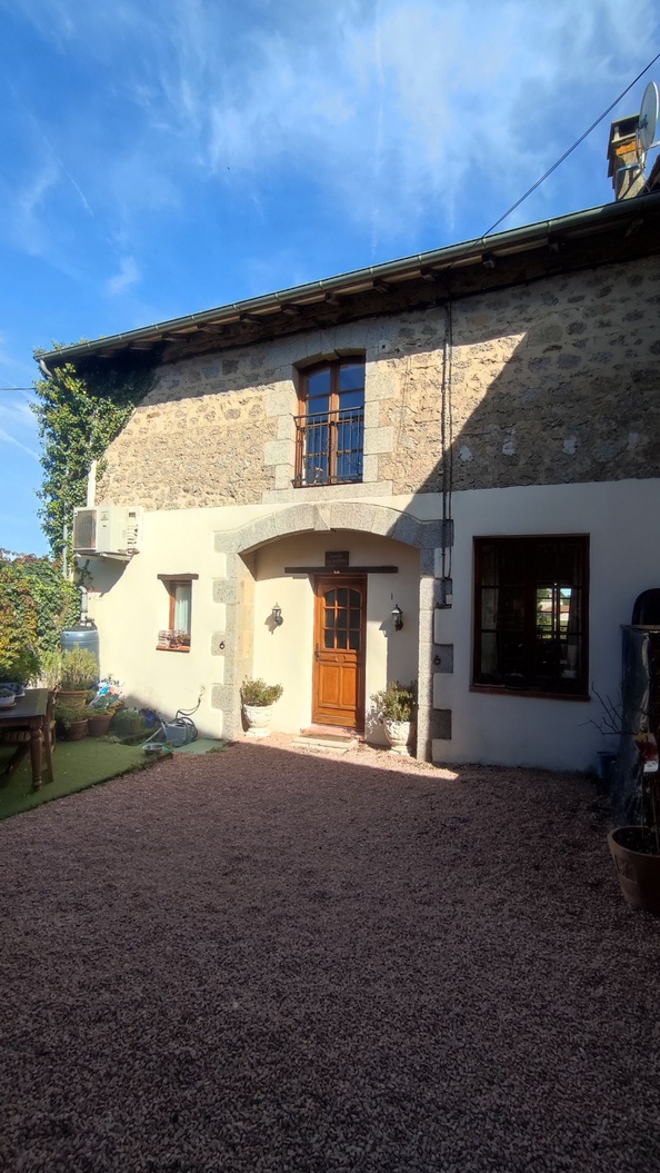maison 6 pièces - 155m2 à PIEGUT PLUVIERS (24360)