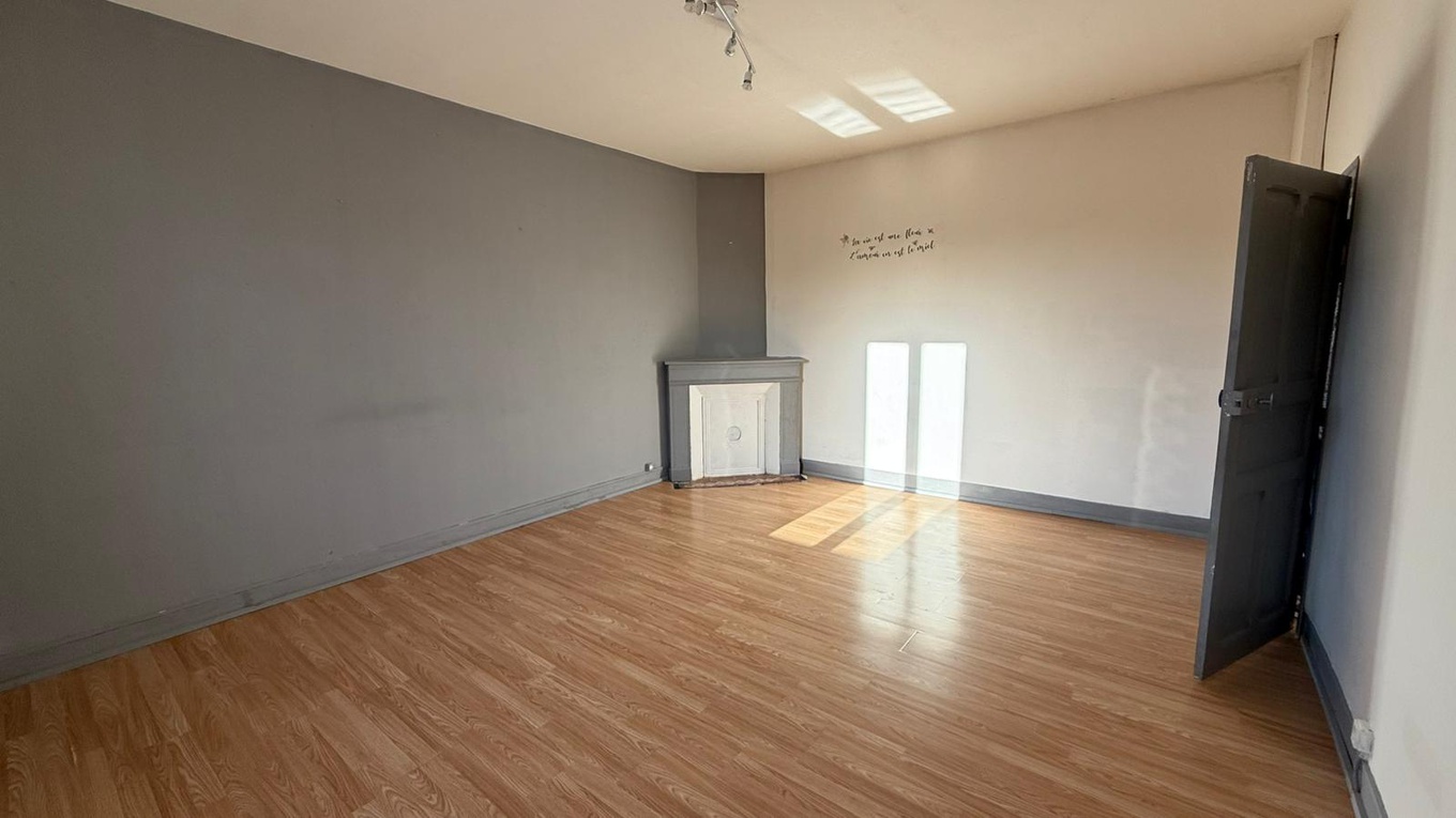 Achat immobilier Maison 5 pièces  115m2 à NONTRON (24300) - Photo n°4