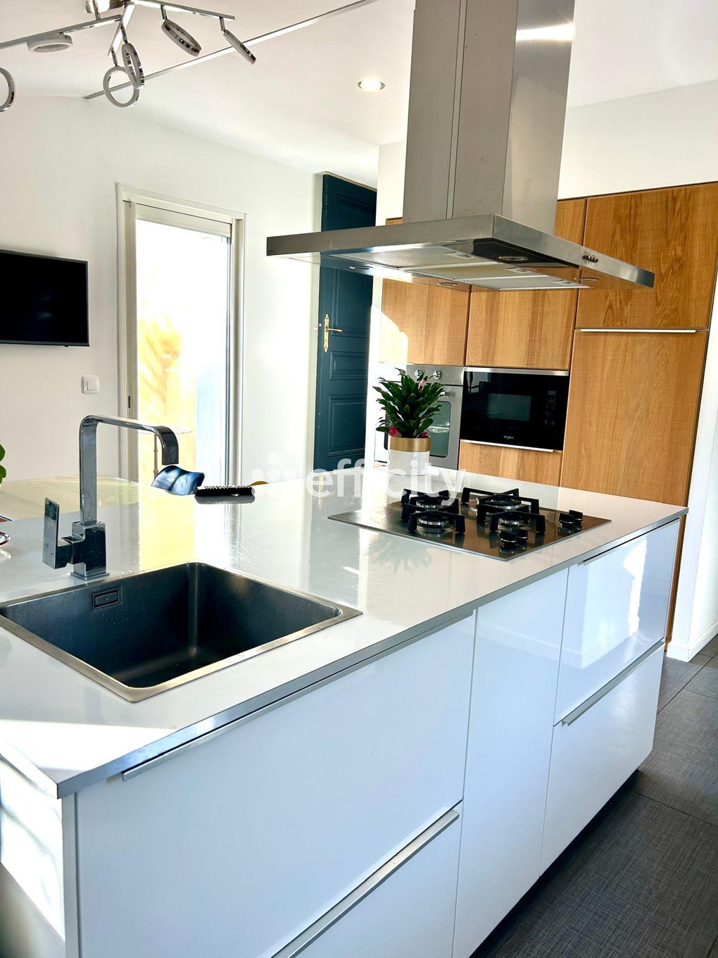 Achat immobilier Maison 4 pièces  135m2 à Saint-Martin-du-Var (06670) - Photo n°5