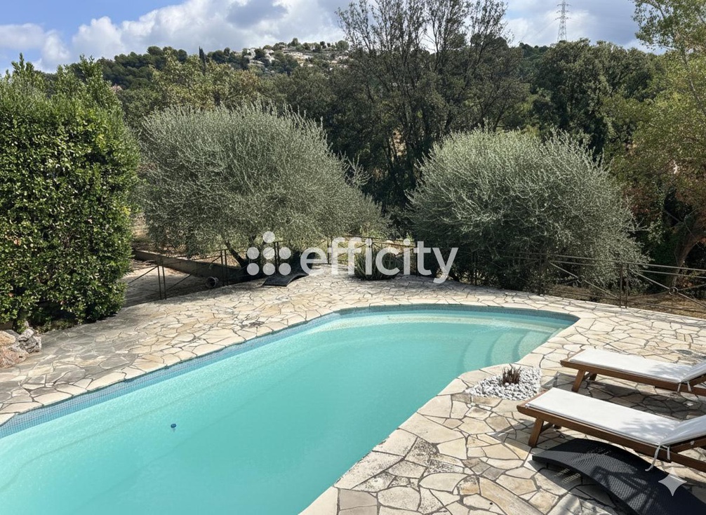 Achat immobilier Maison 4 pièces  135m2 à Saint-Martin-du-Var (06670) - Photo n°8