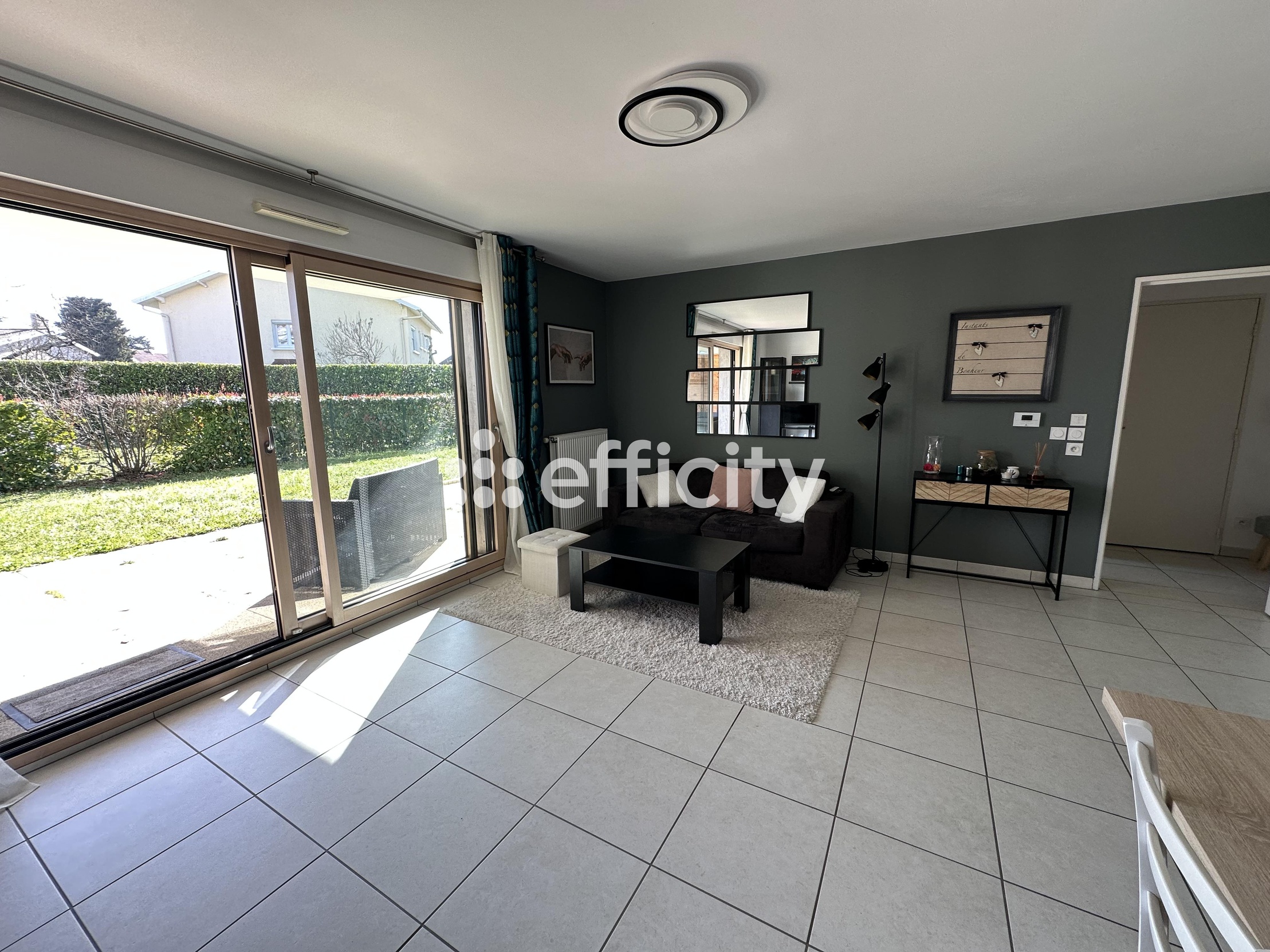 appartement 2 pièces - 53m2 à Meyzieu (69330)