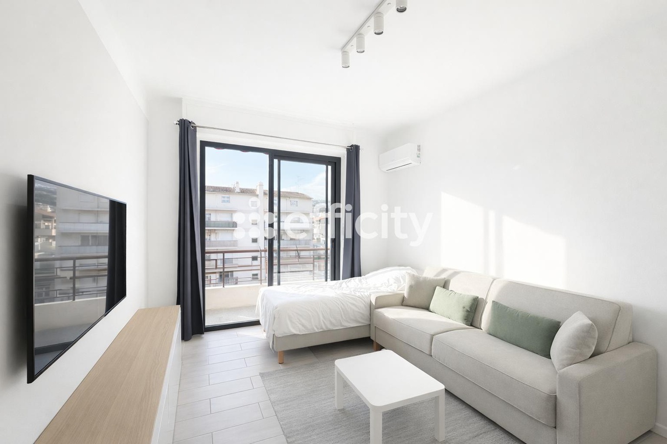 Achat immobilier Appartement 1 pièces  26m2 à Nice (06200) - Photo n°1