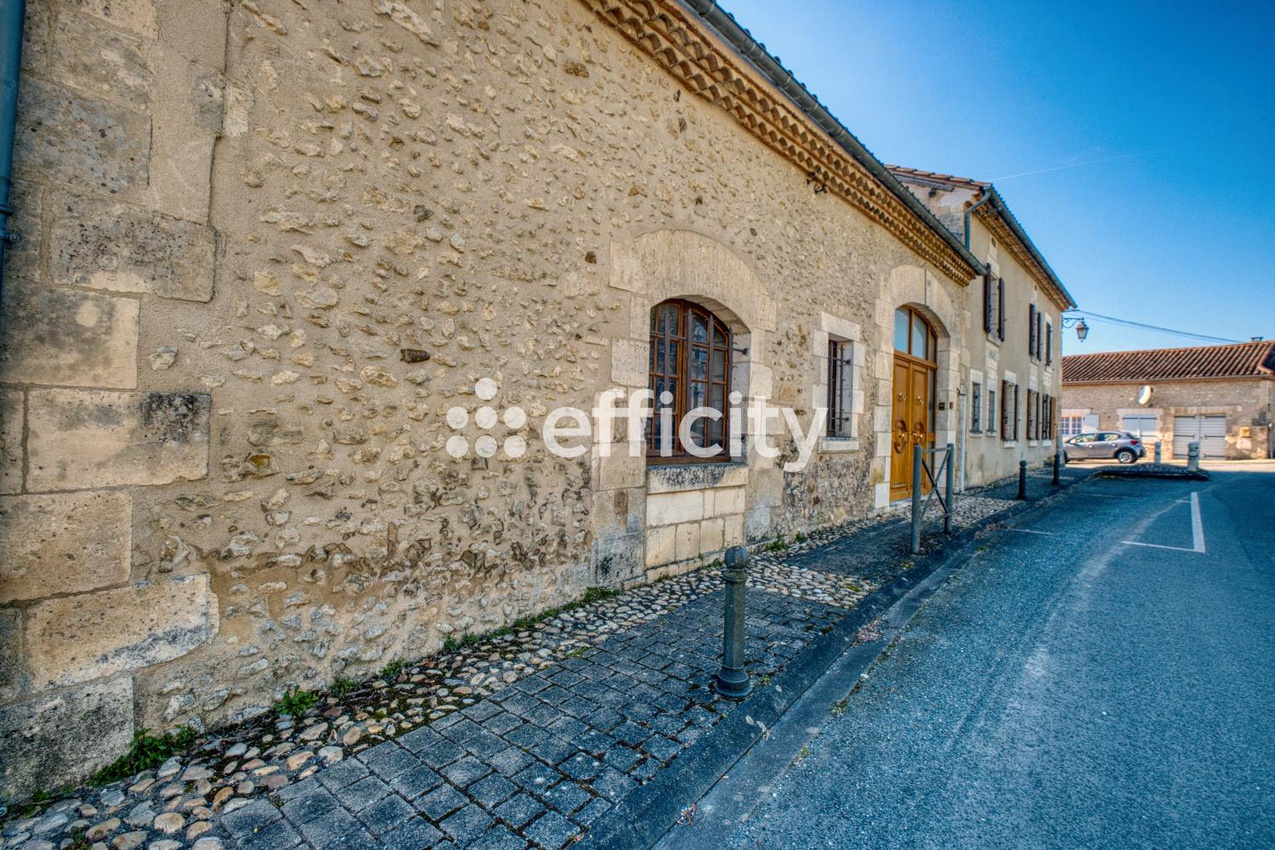 Achat immobilier Maison 5 pièces  159m2 à Segonzac (24600) - Photo n°22