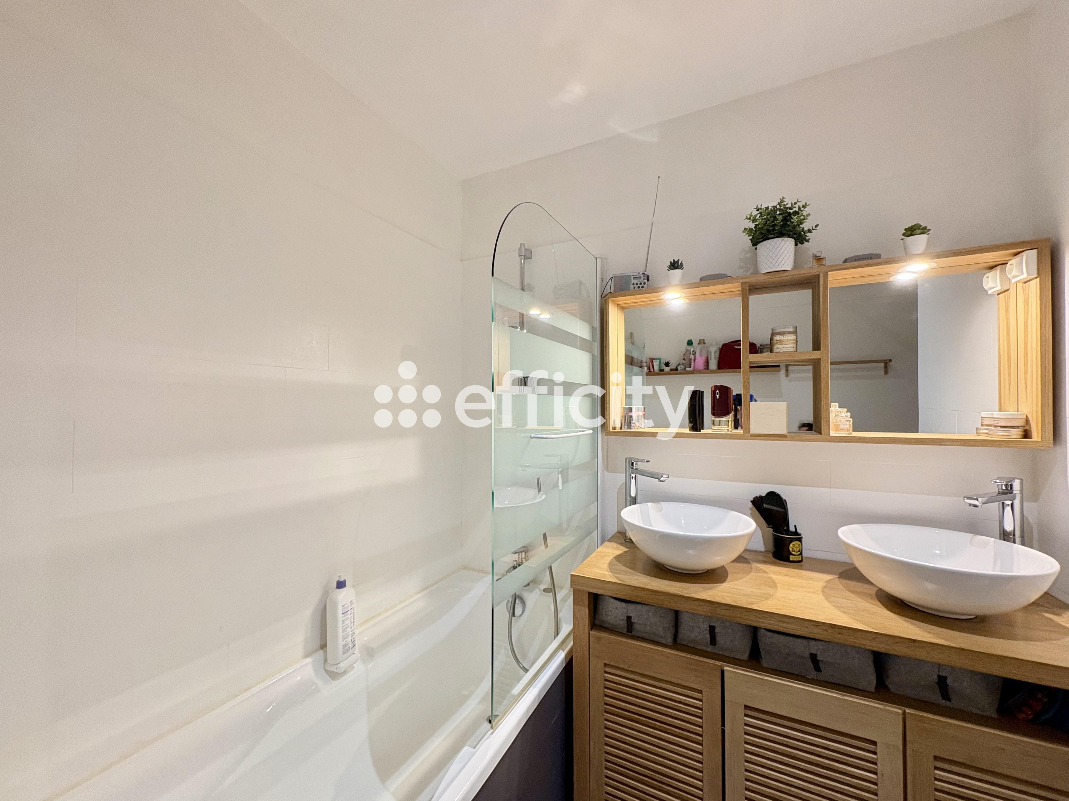 Achat immobilier Appartement 3 pièces  59m2 à Courbevoie (92400) - Photo n°13