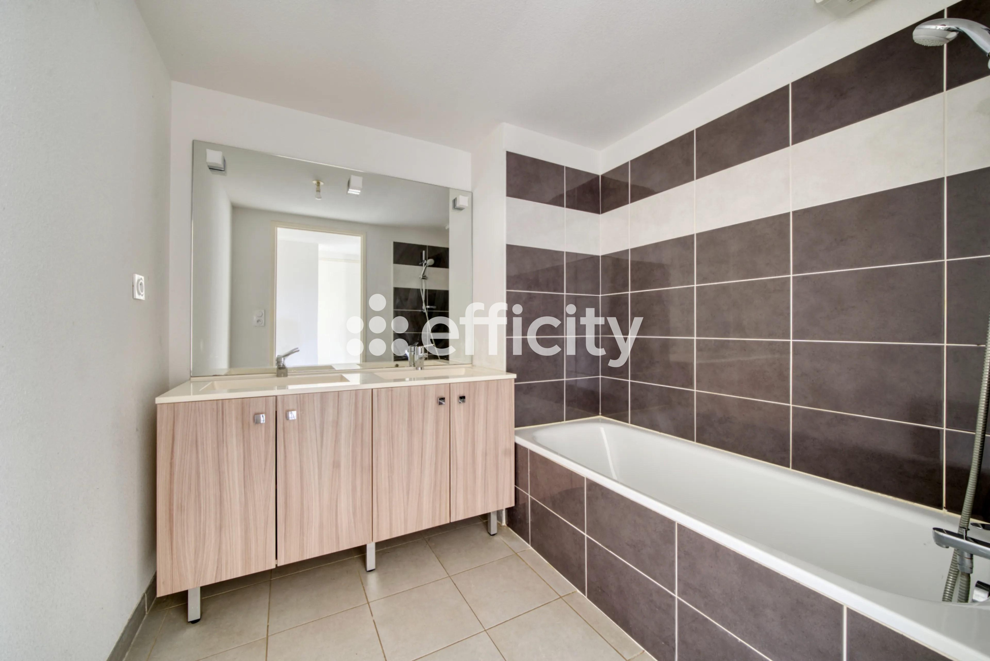 Achat immobilier Appartement 3 pièces  63m2 à Saint-Georges-de-Didonne (17110) - Photo n°6