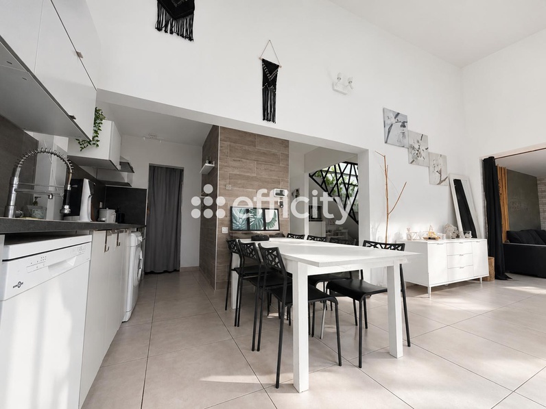 maison 3 pièces - 90m2 à Peypin (13124)