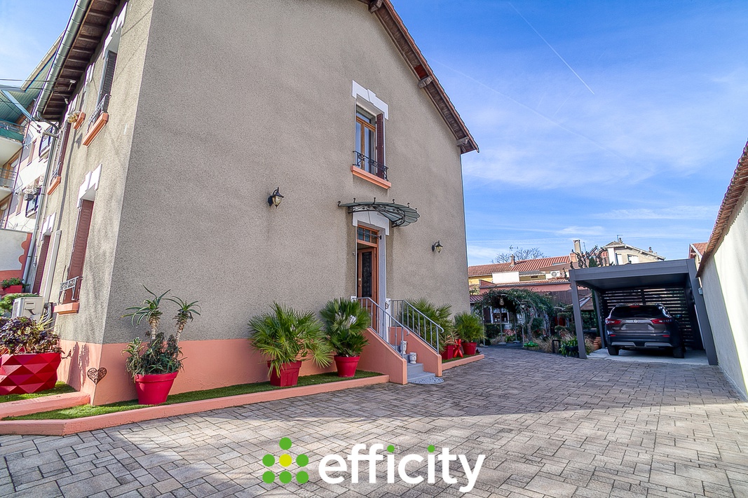 maison 8 pièces - 193m2 à Saint-Fons (69190)