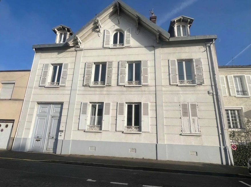 maison 12 pièces - 290,0m2 à Melun (77000)