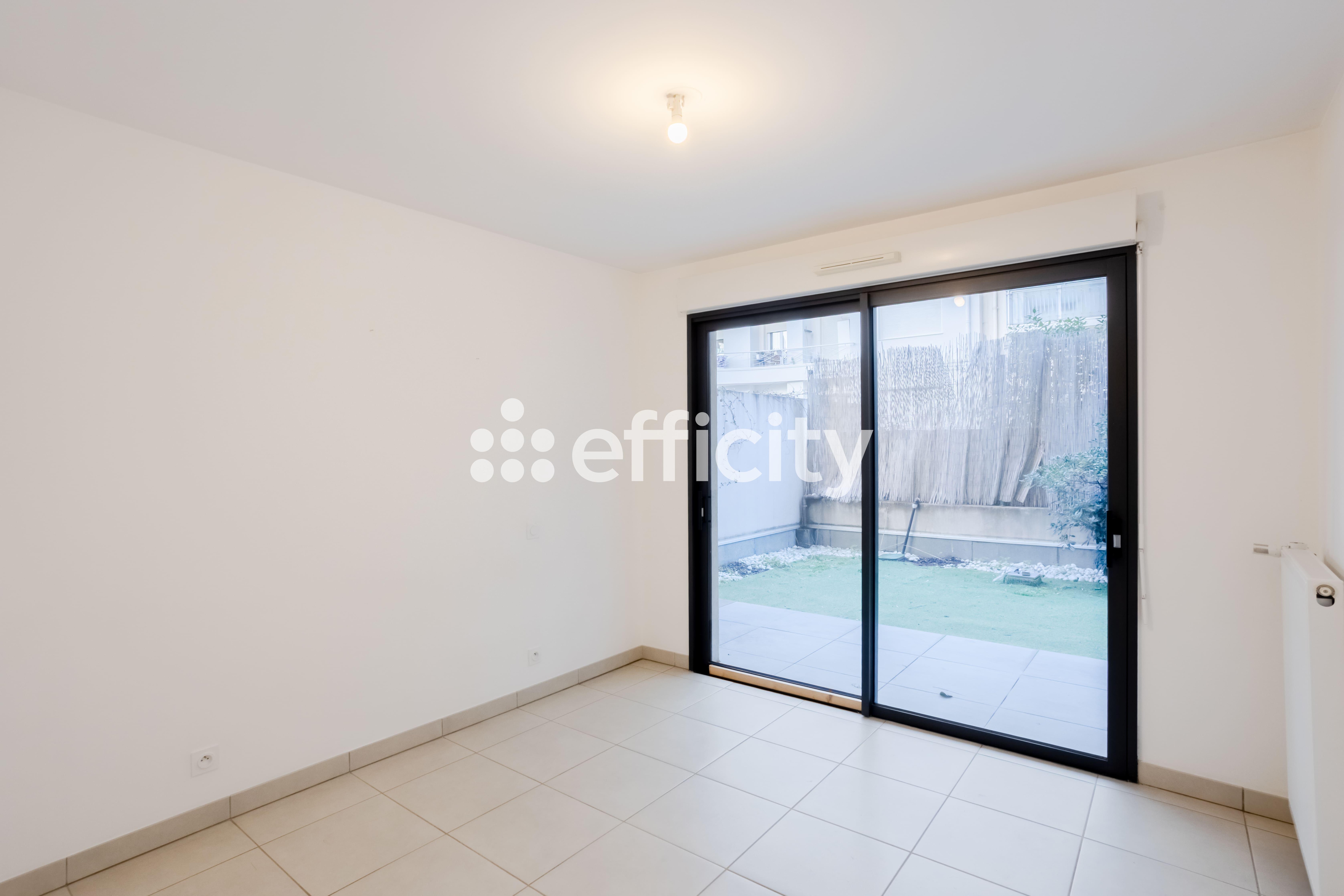 Achat immobilier Appartement 3 pièces  60m2 à Nice (06000) - Photo n°10