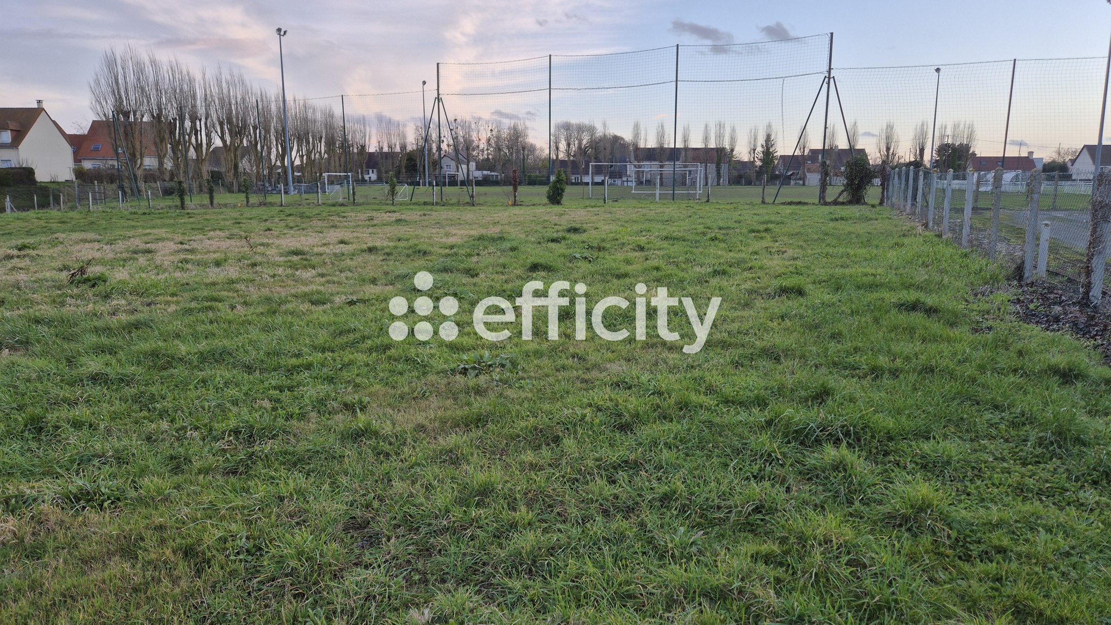 terrain  - 719m2 à Sommervieu (14400)