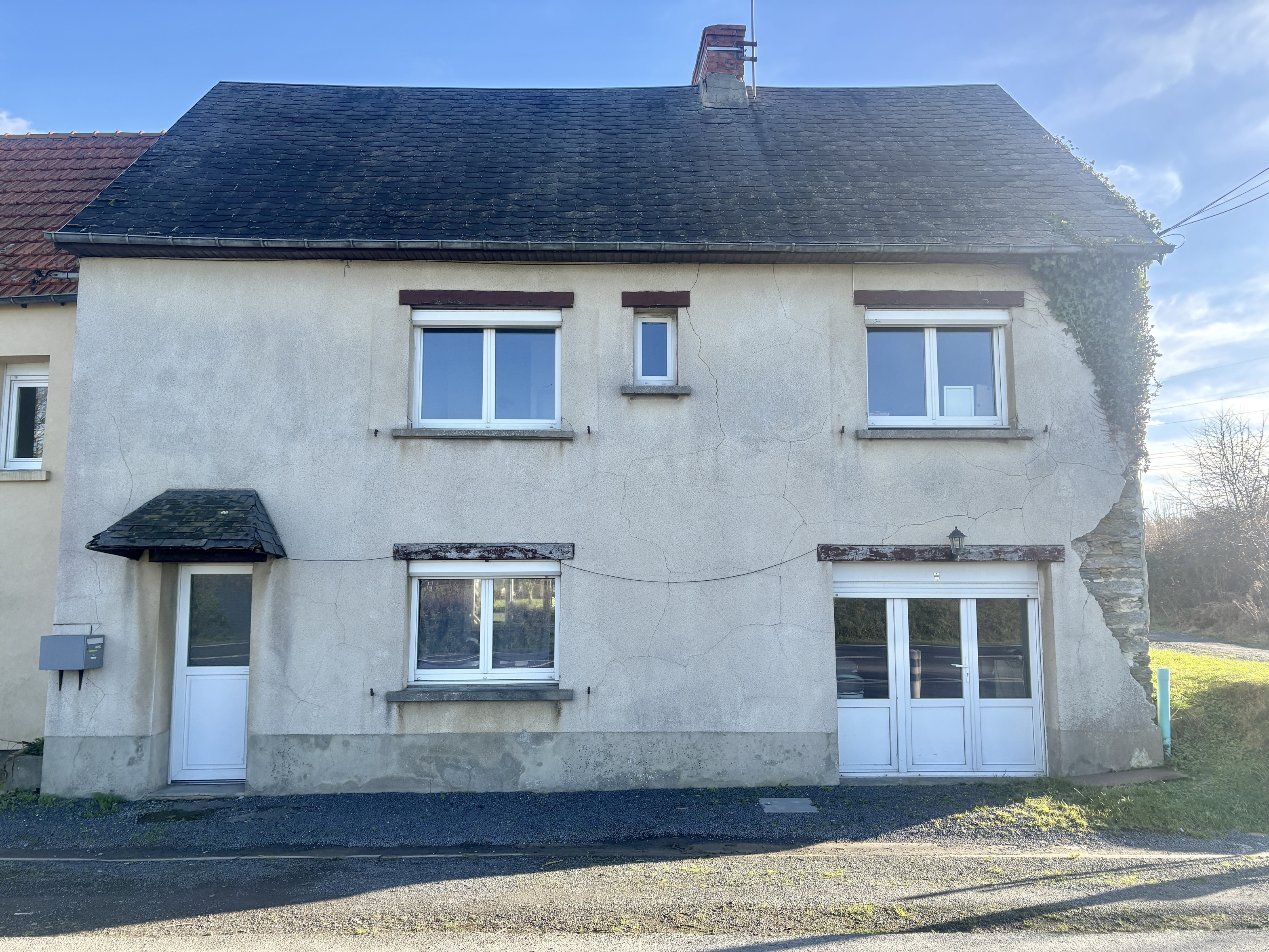 maison 5 pièces - 97m2 à Saint-Gilles (50180)