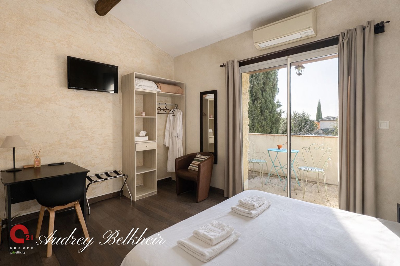 Achat immobilier Local commercial   450m2 à Saint-Geniès-de-Malgoirès (30190) - Photo n°12