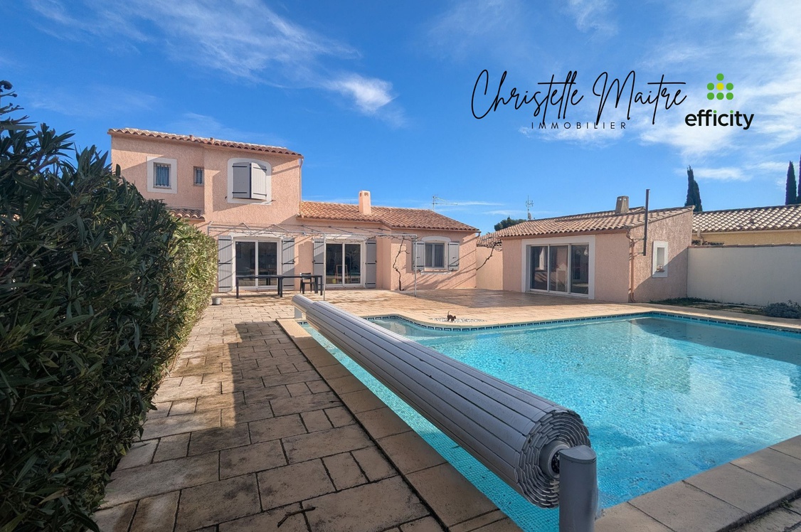 maison 5 pièces - 134m2 à Saint-Martin-de-Crau (13310)