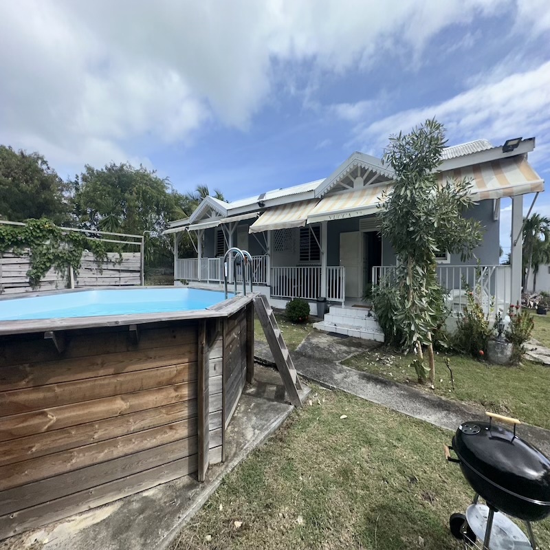 Maison 4 pièces 80 m² · à Saint-François · 80 m² · 330 000 €