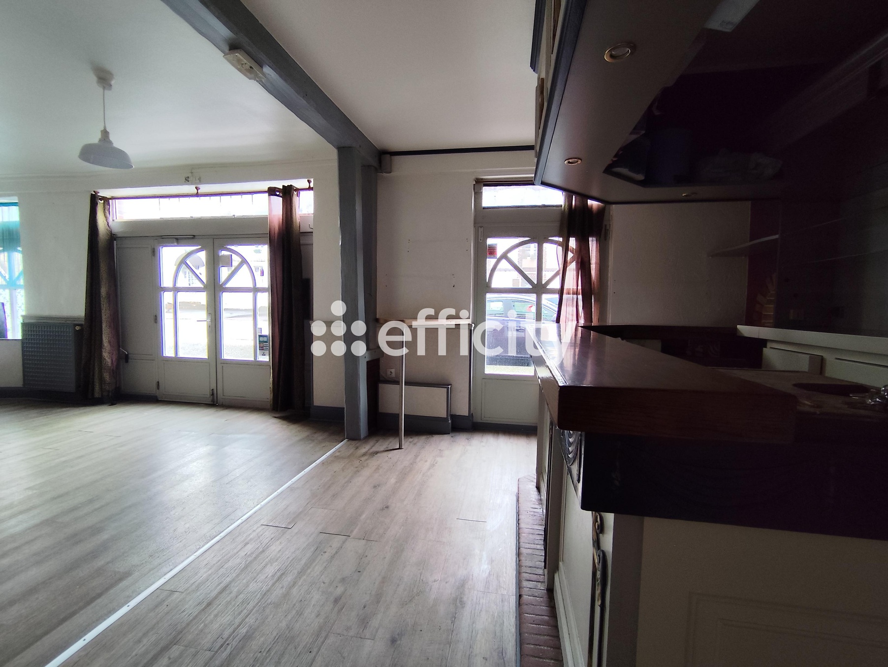 maison 8 pièces - 194m2 à Aube (61270)