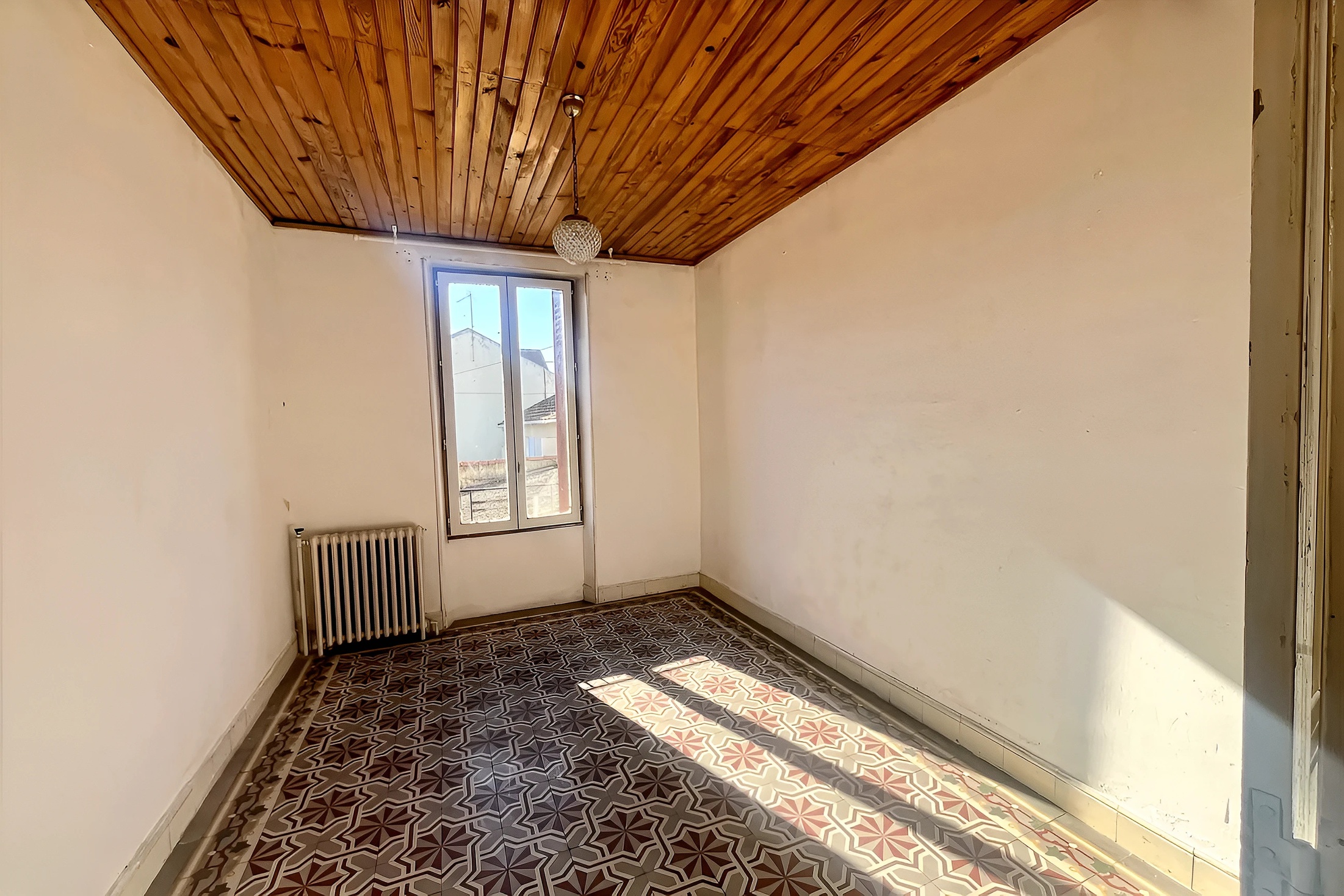 Achat immobilier Maison 7 pièces  96m2 à Nîmes (30000) - Photo n°5
