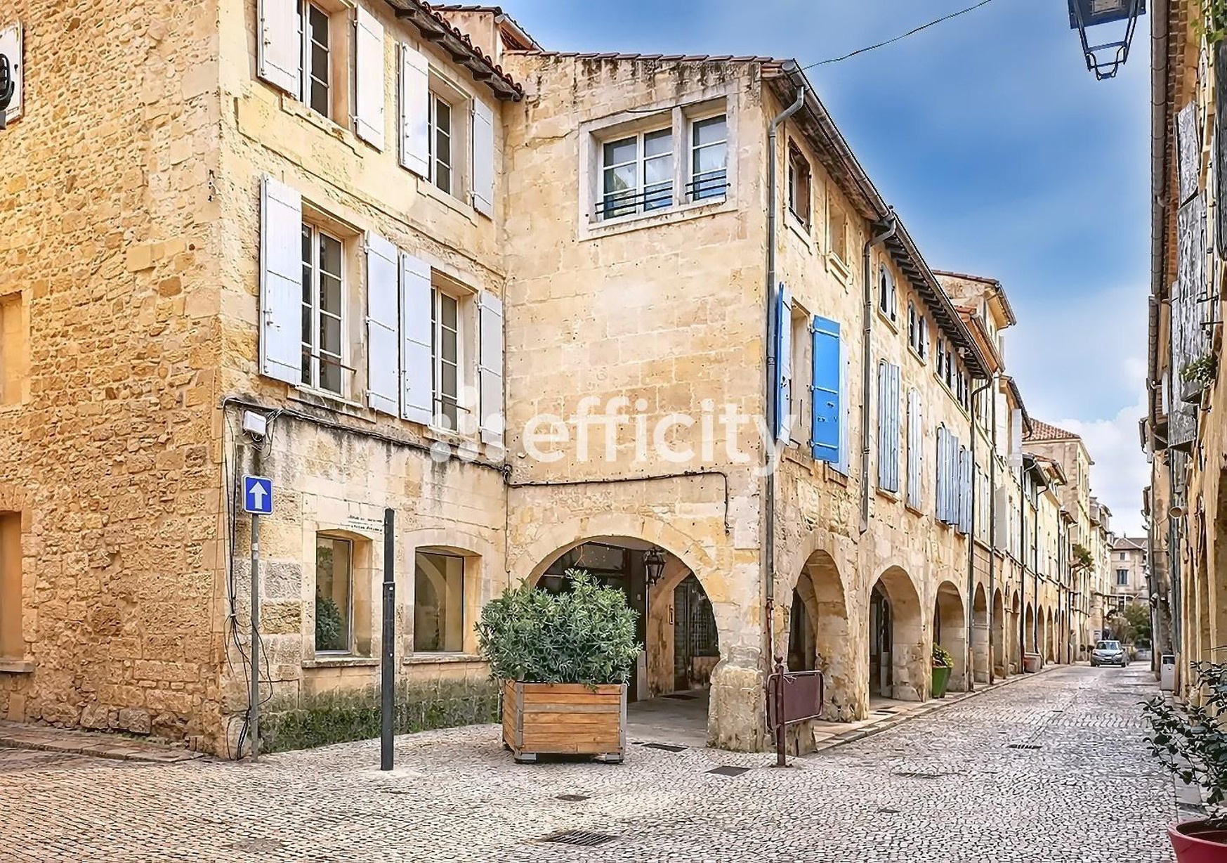 Maison 154 m2 - Tarascon (13150) Maison 154 m2 - Tarascon (13150)