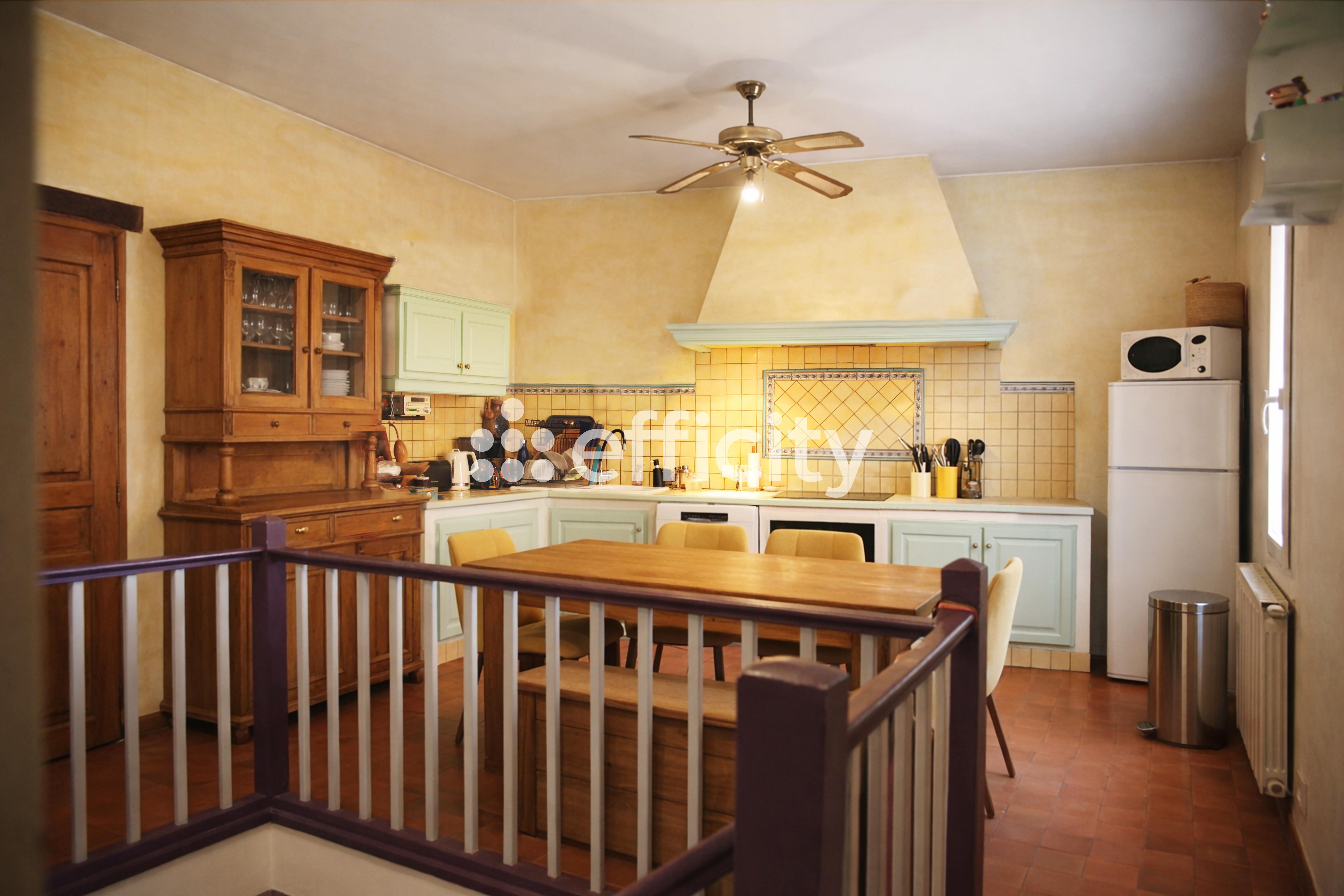 Achat immobilier Maison 6 pièces  170m2 à Peynier (13790) - Photo n°6