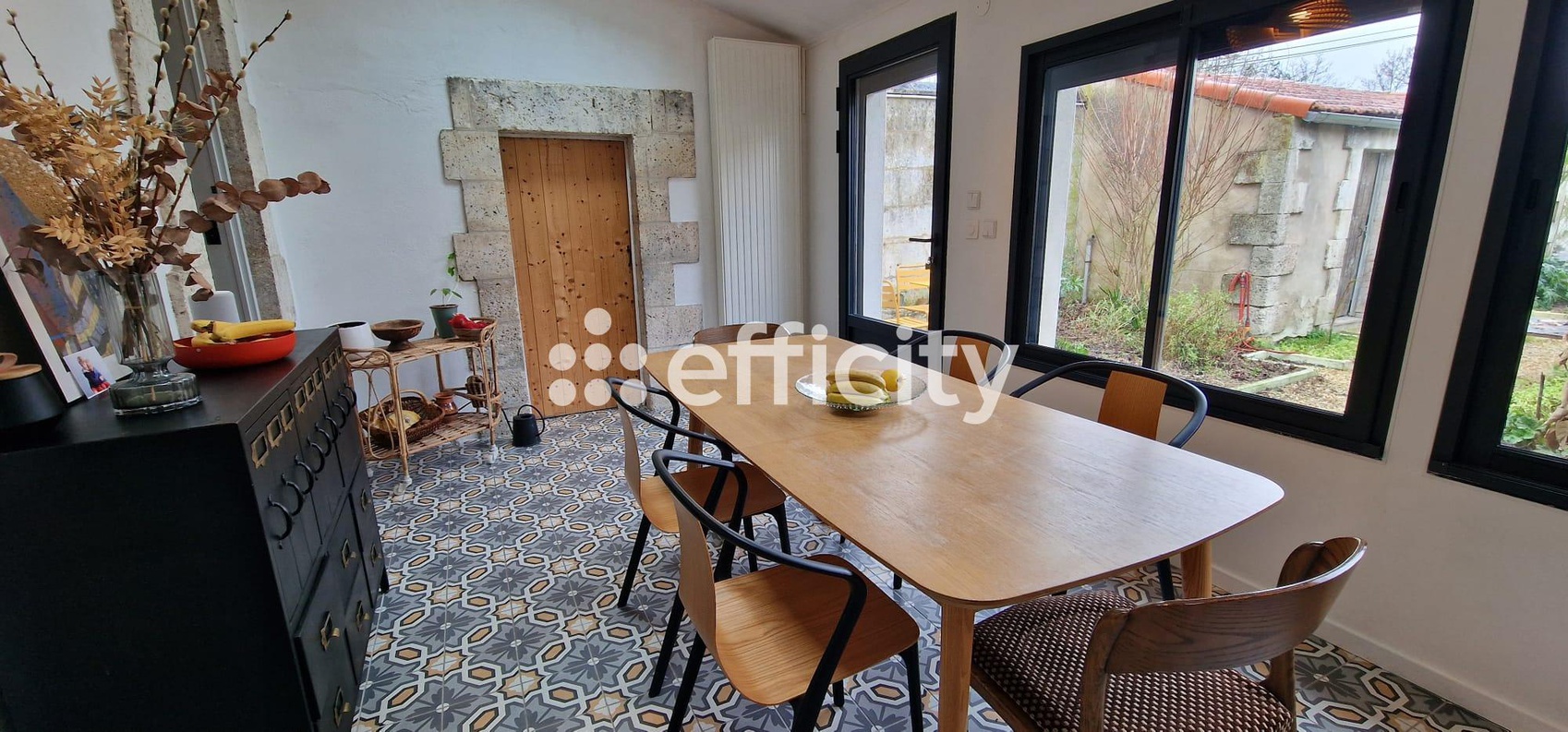 Achat immobilier Maison 7 pièces  165m2 à Angoulême (16000) - Photo n°1