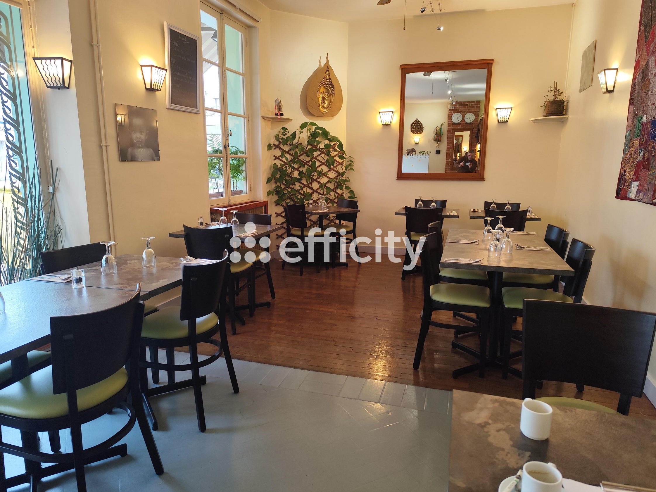 fonds de commerce  - 80m2 à Saintes (17100)