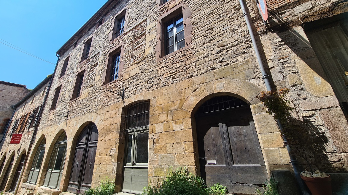 immeuble  - 800,0m2 à Cordes-sur-Ciel (81170)