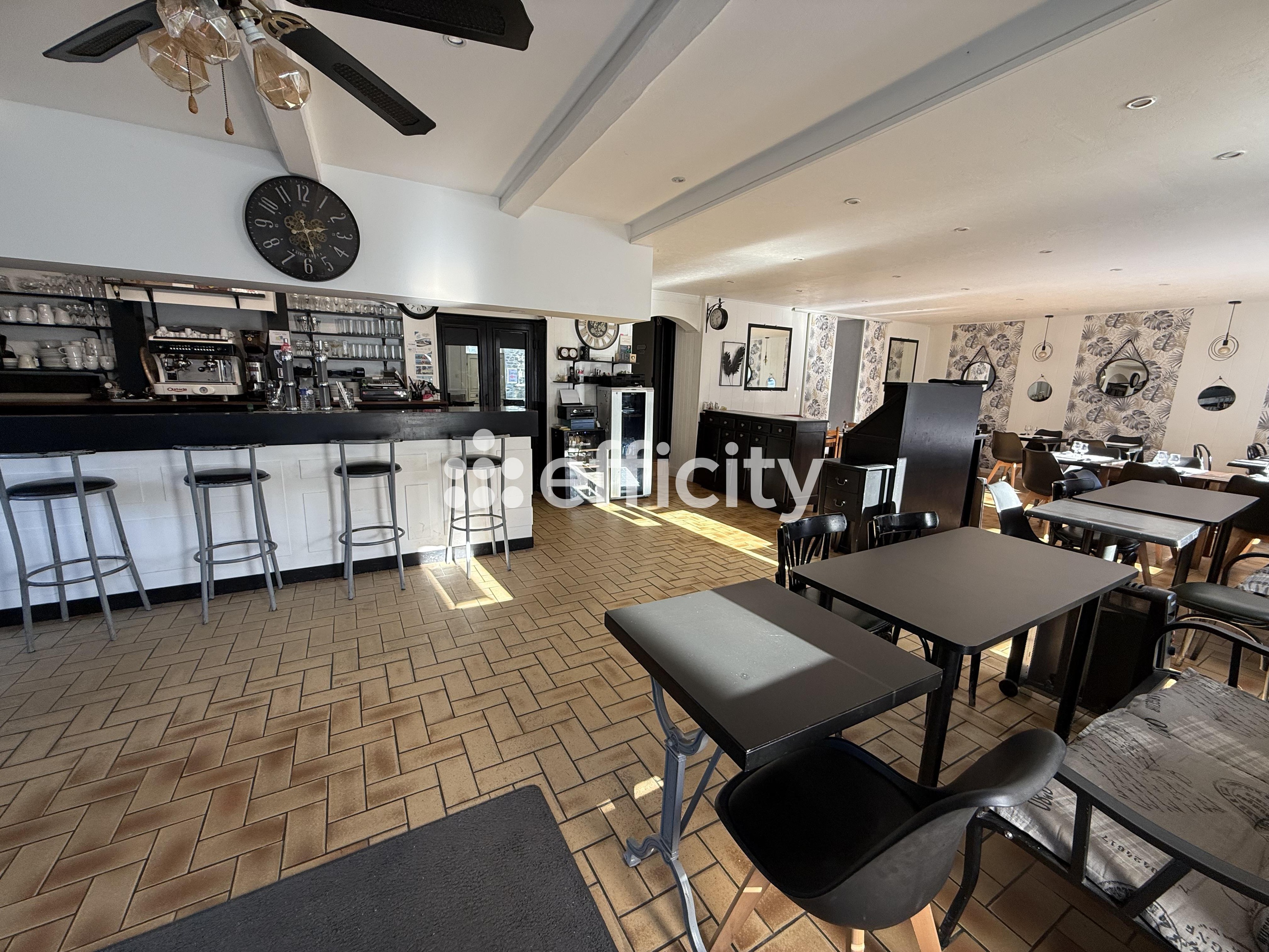 Achat immobilier Fonds de commerce   170m2 à Matignon (22550) - Photo n°6