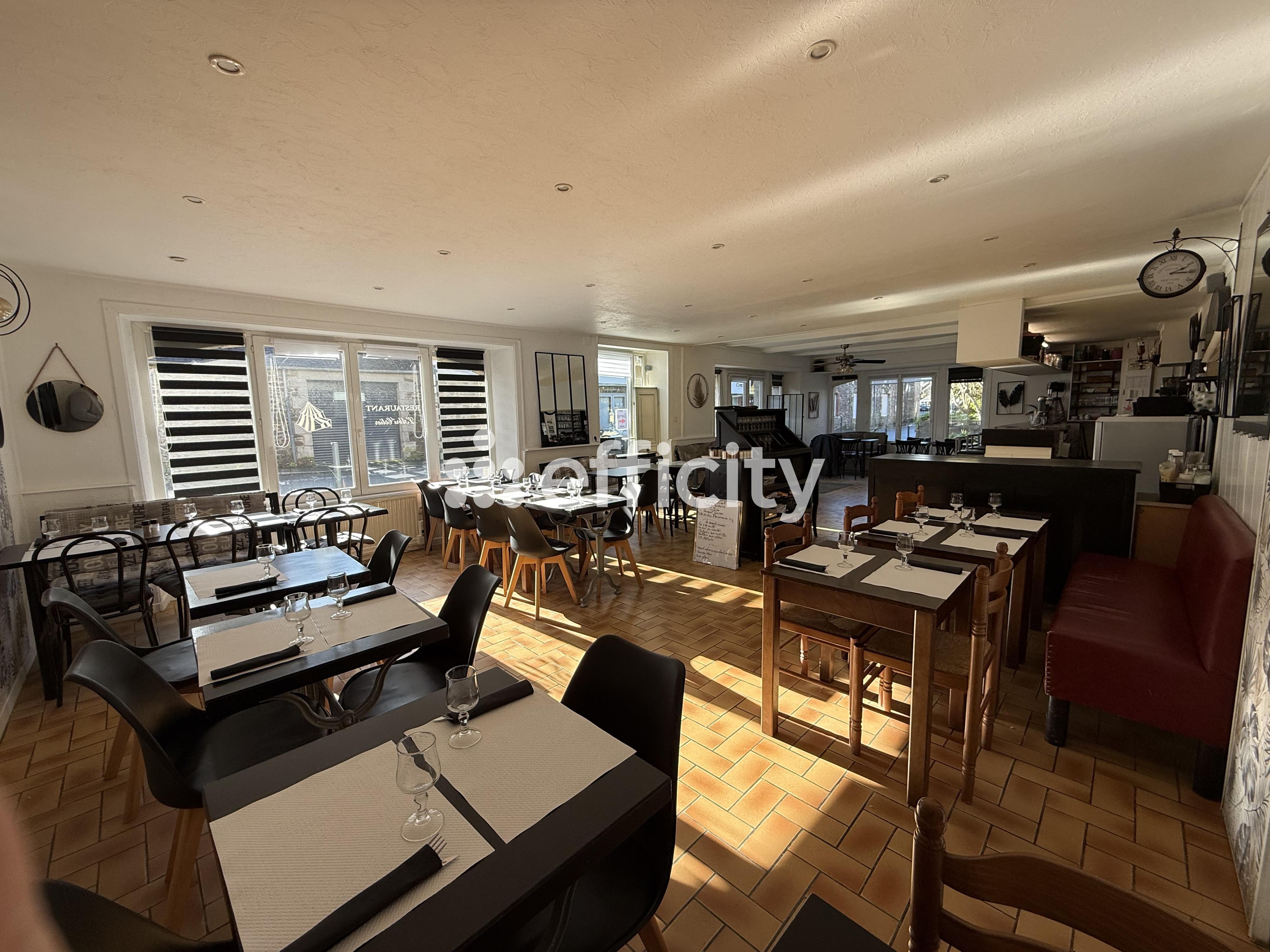 Achat immobilier Fonds de commerce   170m2 à Matignon (22550) - Photo n°4