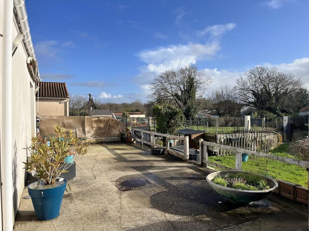 Achat immobilier Maison 5 pièces  123m2 à Semussac (17120) - Photo n°15