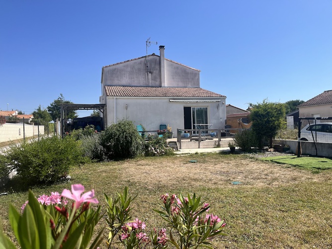 maison 5 pièces - 123m2 à Semussac (17120)
