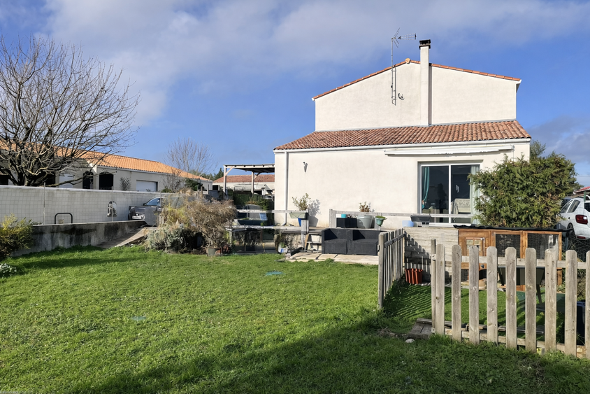 maison 5 pièces - 123m2 à Semussac (17120)