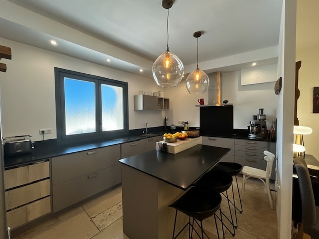 Achat immobilier Maison 6 pièces  190m2 à Bollène (84500) - Photo n°9