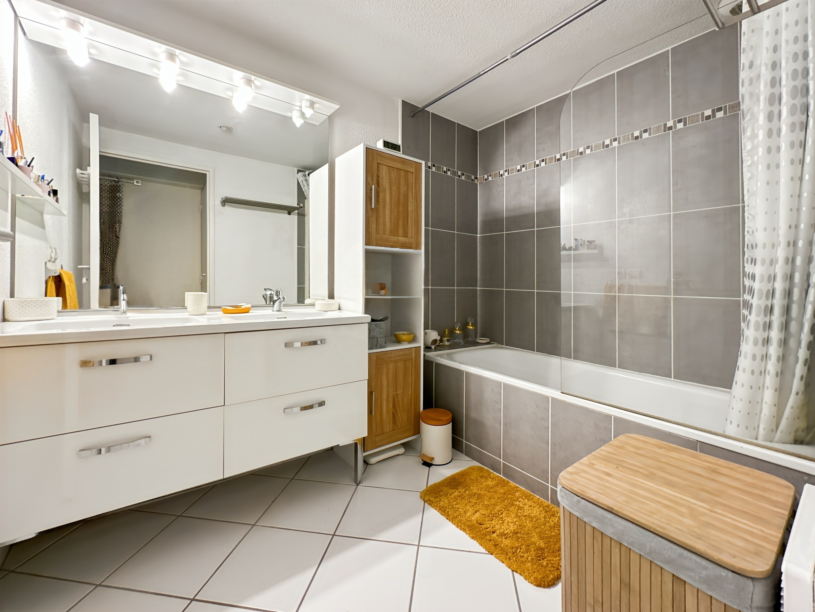 Achat immobilier Appartement 3 pièces  66m2 à Bordeaux (33300) - Photo n°10